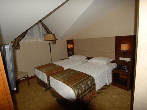 3 Star Hotels In Kesan Book Online 251 Goibibo