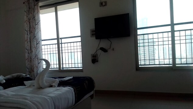 Guest Houses Near Tata Memorial Cancer Hospital Mumbai Book Room At 1200 Goibibo