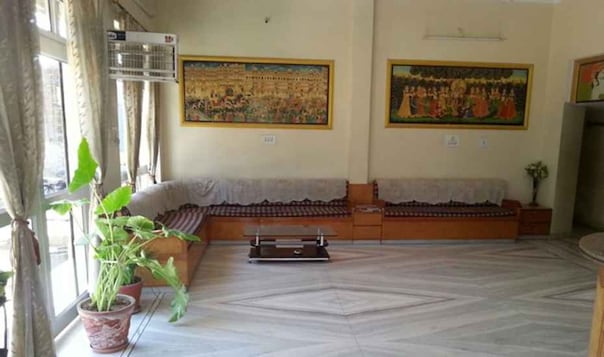 Hotel Krrish Palace - Vivek Vihar Colony, Kishangarh