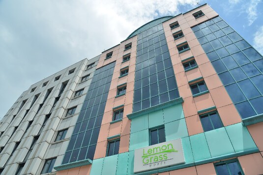 Reddoorz Aljunied Singapore Reviews Photos Offers