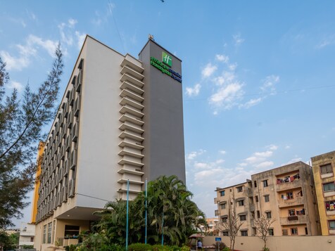 Holiday Inn Express Pune Hinjewadi Hotel Pune Reviews Photos Price Offers