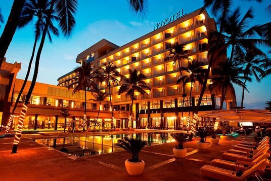 Novotel Mumbai Juhu Beach Hotel Mumbai at ₹ 10200 - Reviews, Photos u0026 Offer