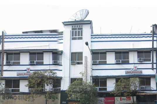 Hotel Avenue Club Kolkata At 2390 Reviews Photos Offer