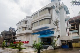 Book 2067 Oyo rooms hotels Online 306 Cities