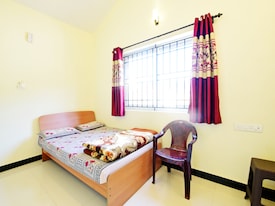 Modern Villa | Rooms & Caretaker Hotel Ooty - Reviews, Photos & Offer