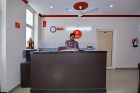 Book 2067 Oyo rooms hotels Online in 306 Cities