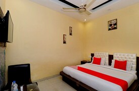 Book 2067 Oyo rooms hotels Online in 306 Cities