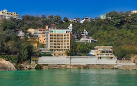 rishikesh namami ganges tapovan