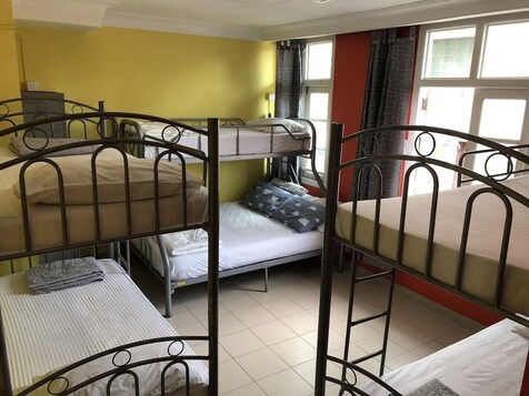 Snooze Inn Dickson Road Singapore Reviews Photos Offers